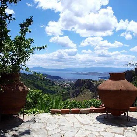 Apostolias Mansion Holiday home