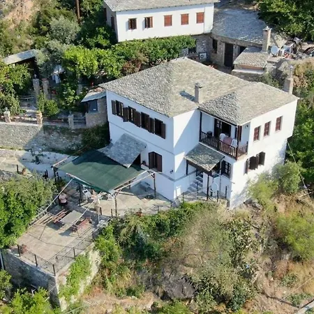 Apostolias Mansion